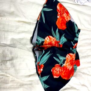 Flowerd shorts
